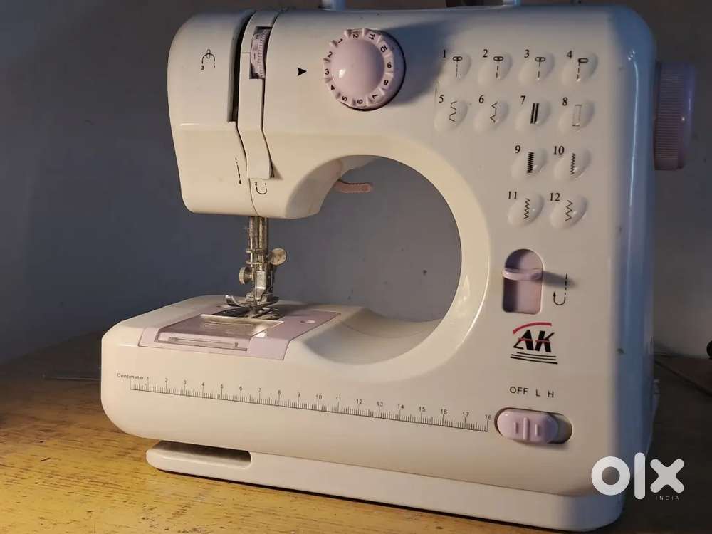 IBS Electronic Sewing Machine with foot pedal