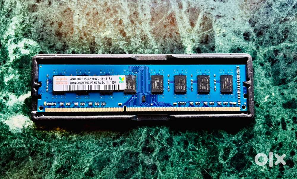 DDR2 & DDR3 RAM’s  ( 1 GB , 2 GB and 4 GB sticks )