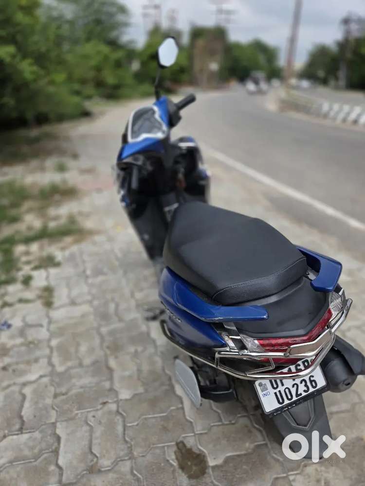 Honda Grazia 2018 top model