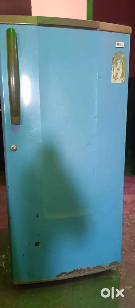 LG Fridge in very low price फ्रिज बहुत अच्छा है और काम भी कर रहा है
