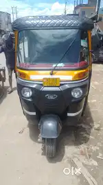 good condition showroom condition