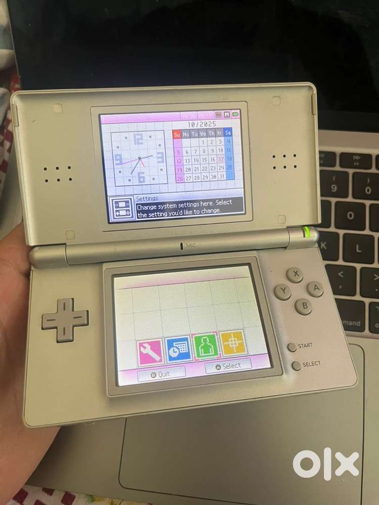 Nintendo DS Lite