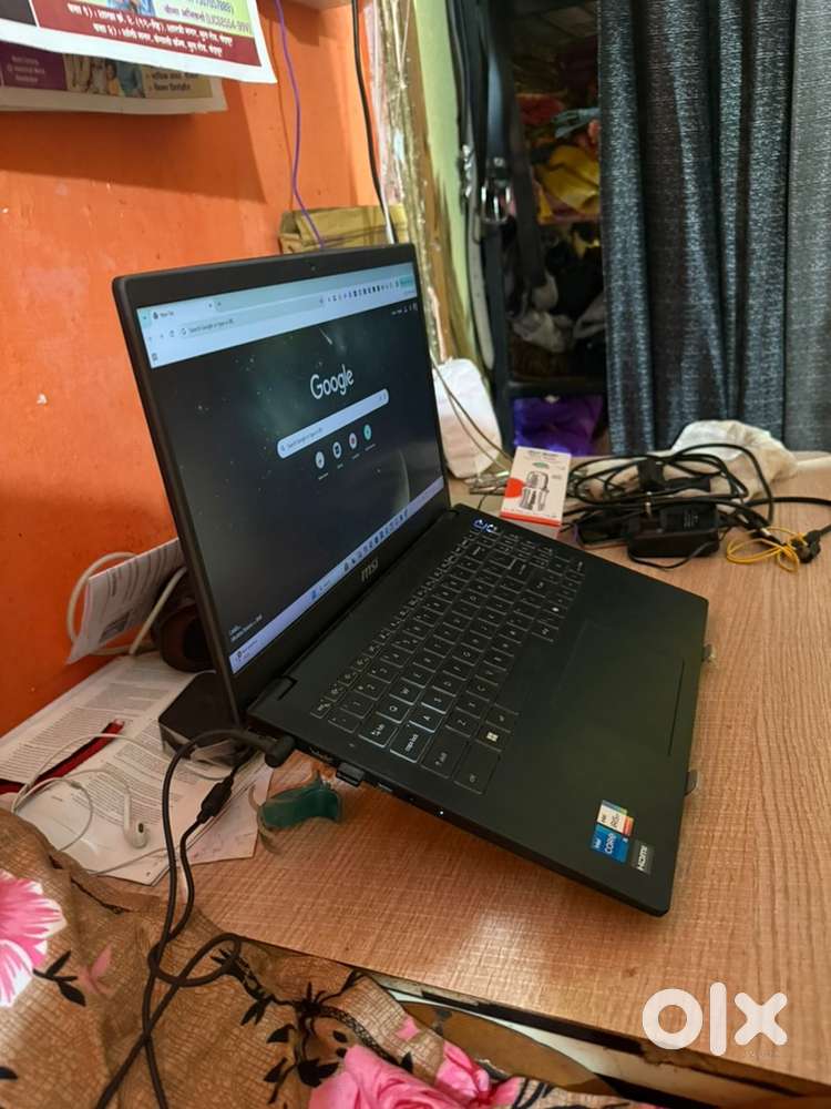 MSI Modern 15 intel 12th gen I5- Laptop