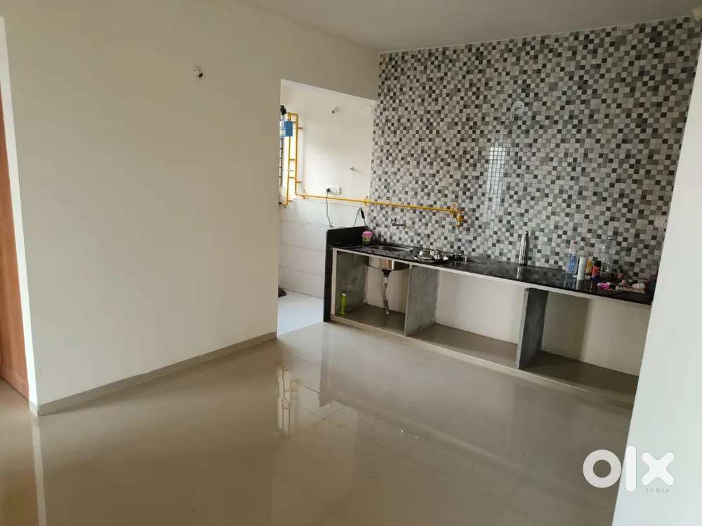 Pg room available for single girl