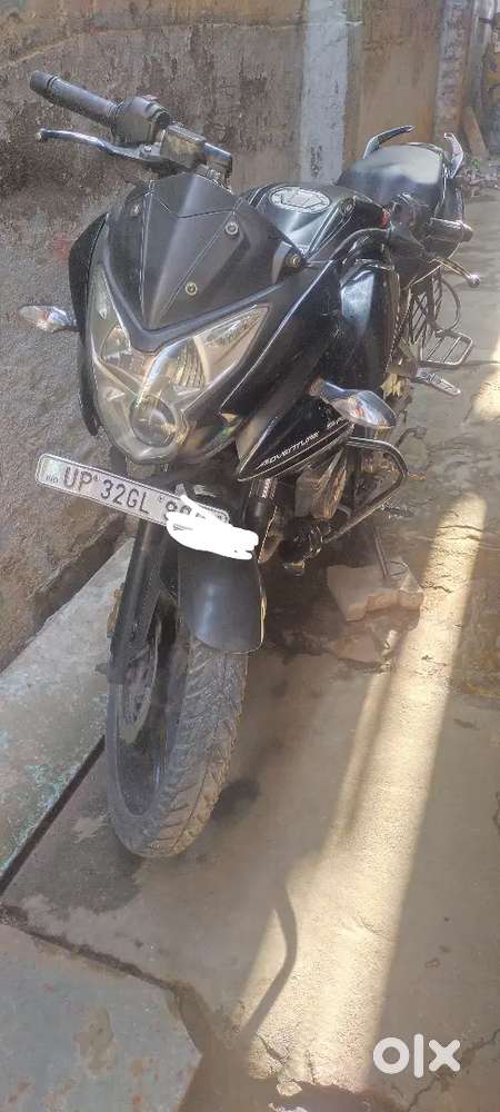 Koi kam nahi hai one hand chali hai