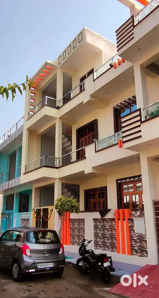 2BHK 1st Floor AVL for Rent AT INDIA GREEN CITY PHASE 3 SADRAUNA PARA