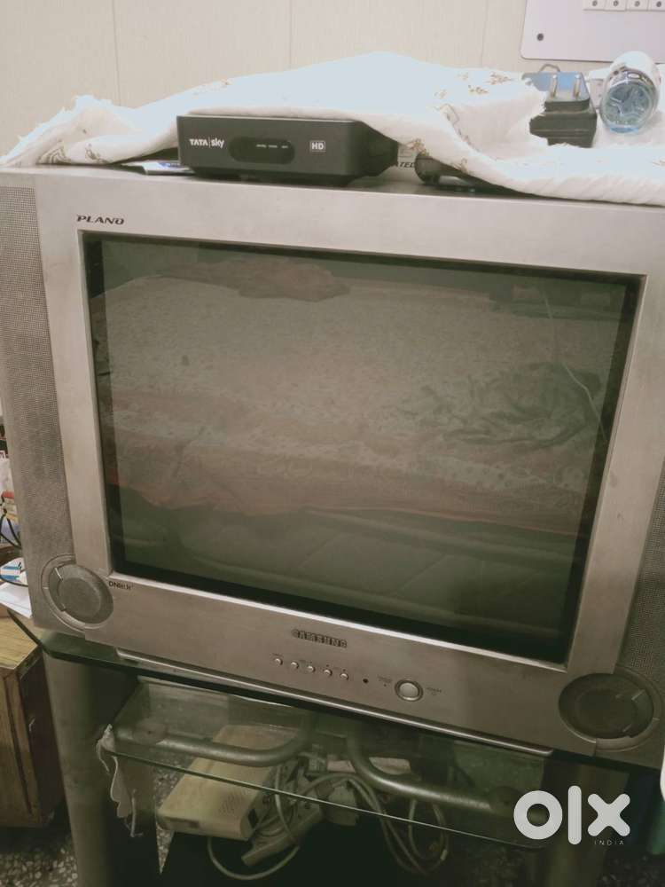Old box type television