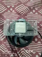 AMD Ryzen 5 2400g with original fan heat sink