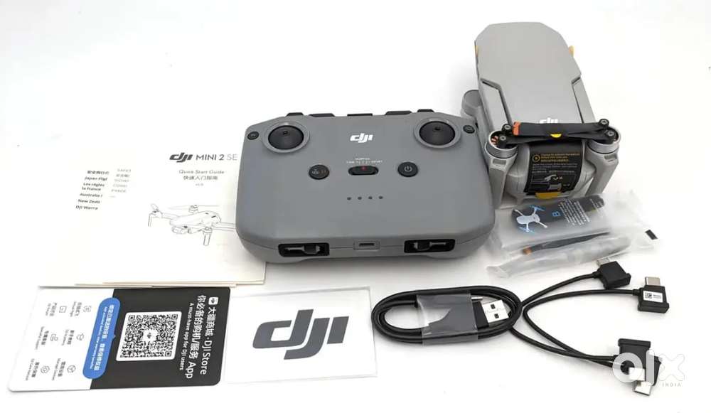 DJI Mini 2 SE 1080p Camera Drone w/ Remote Controller Light Gray