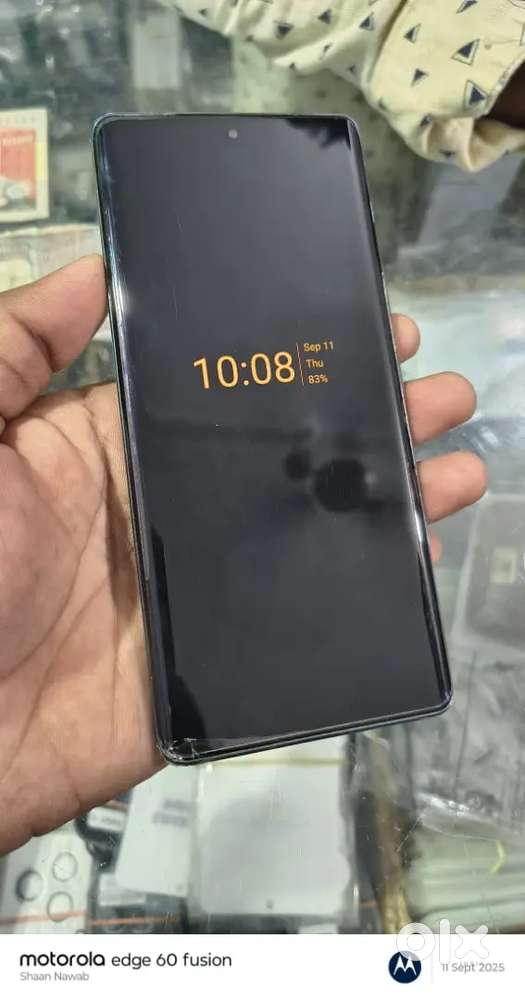 Vivo V30 (8/128)