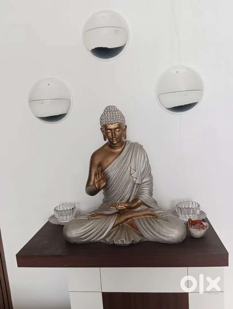 Female Staff for office good system and typing knowledge person