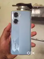 17000. Vivo v29e 8+8 ram 128gb back pannel crak bill charger box nhi h
