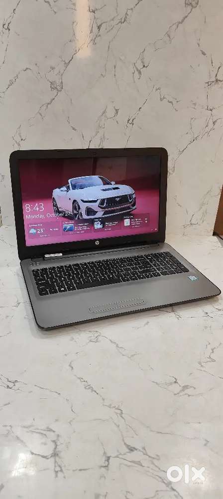 HP Notebook 15 Series i3 6th 7th Gen laptop