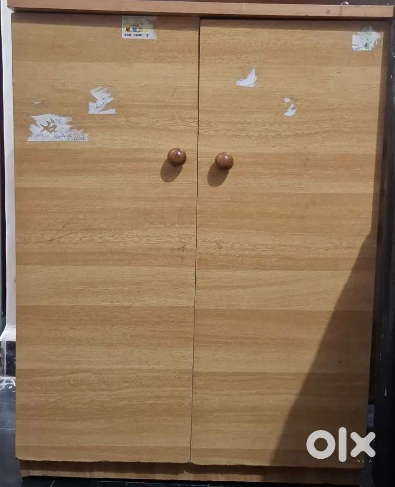 Small cupboard/shoe rack