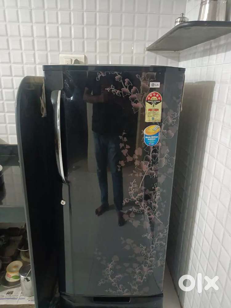 I WANT SELL MY REFREGERATOR