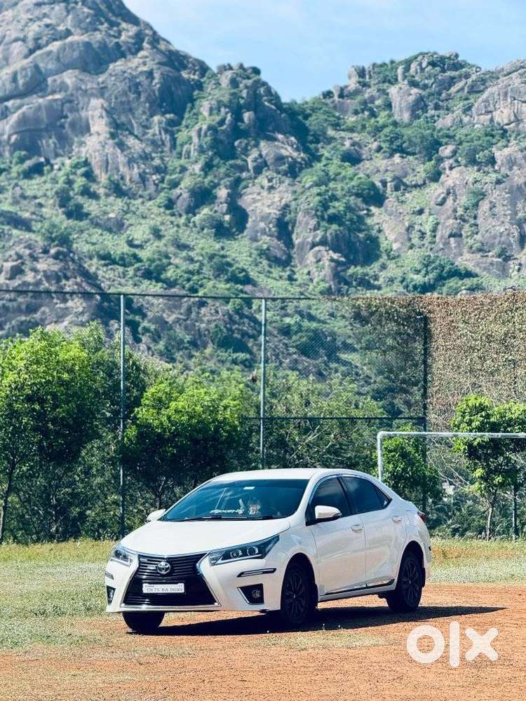 Toyota Corolla Altis J, 2015, Diesel