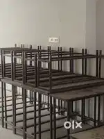 Study table set for cothing classes  100 pec