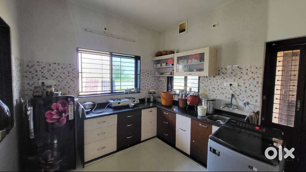 4BHK house for sale on bakrol vadtal road.. Prop ID2358