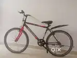 Hero sprint spunky pro red black colour