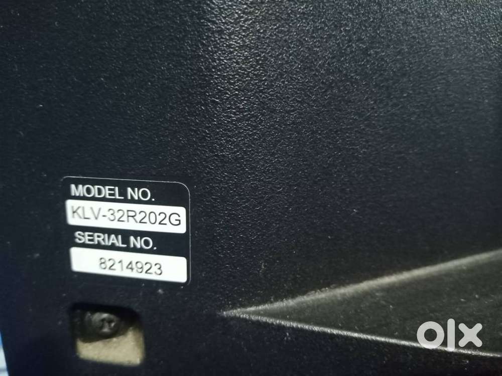 Sony KLV-32R202G LCD TV - Ready Sale - Fine Condition