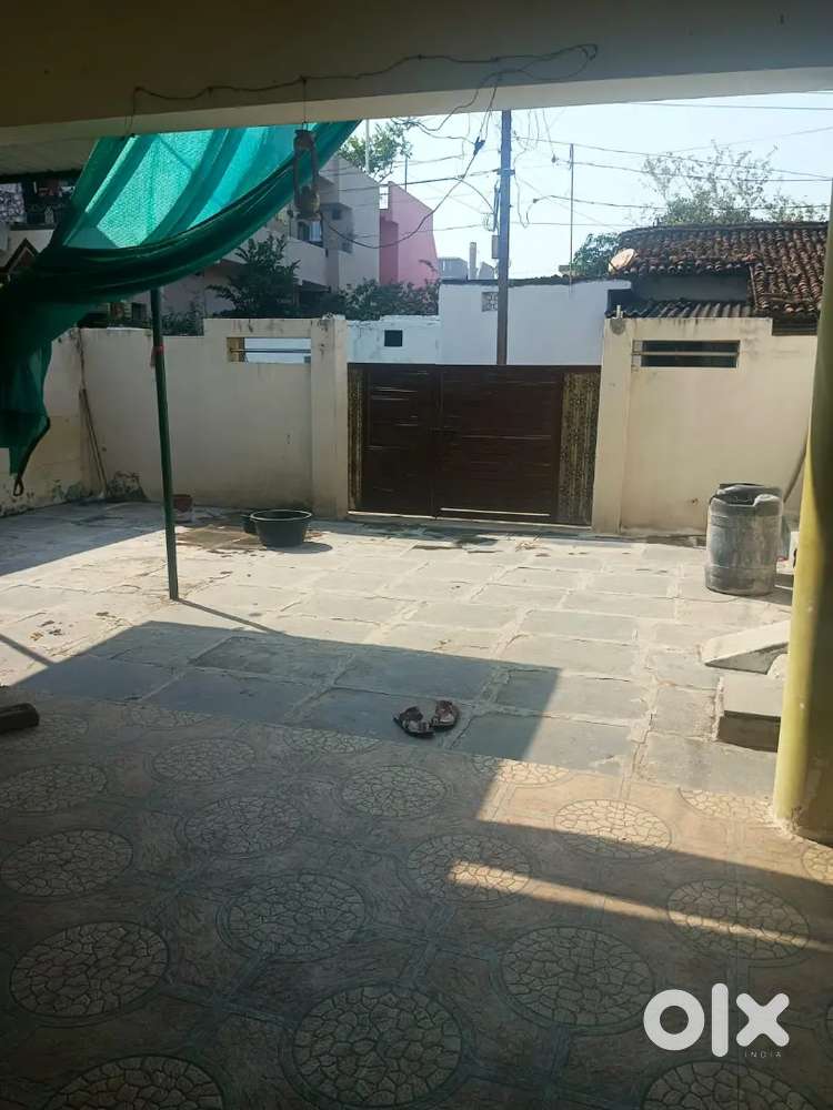 Ye makan kohka jewra sirsa road arya nagar me hai