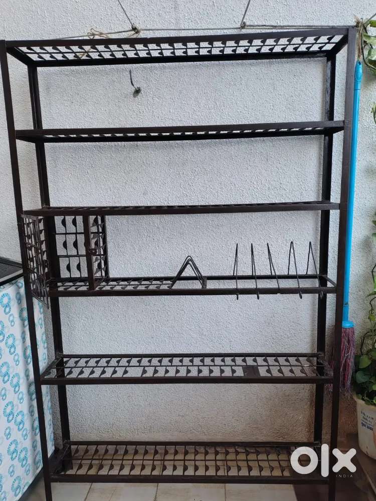 Elegant Heavy-Duty Iron Utensil Rack 6x4 ft