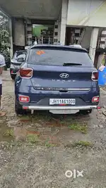 Hyundai Venue 2021 Diesel 52000 Km Driven