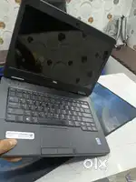 Dell cor i5 ram 8 SSD 256 win 10