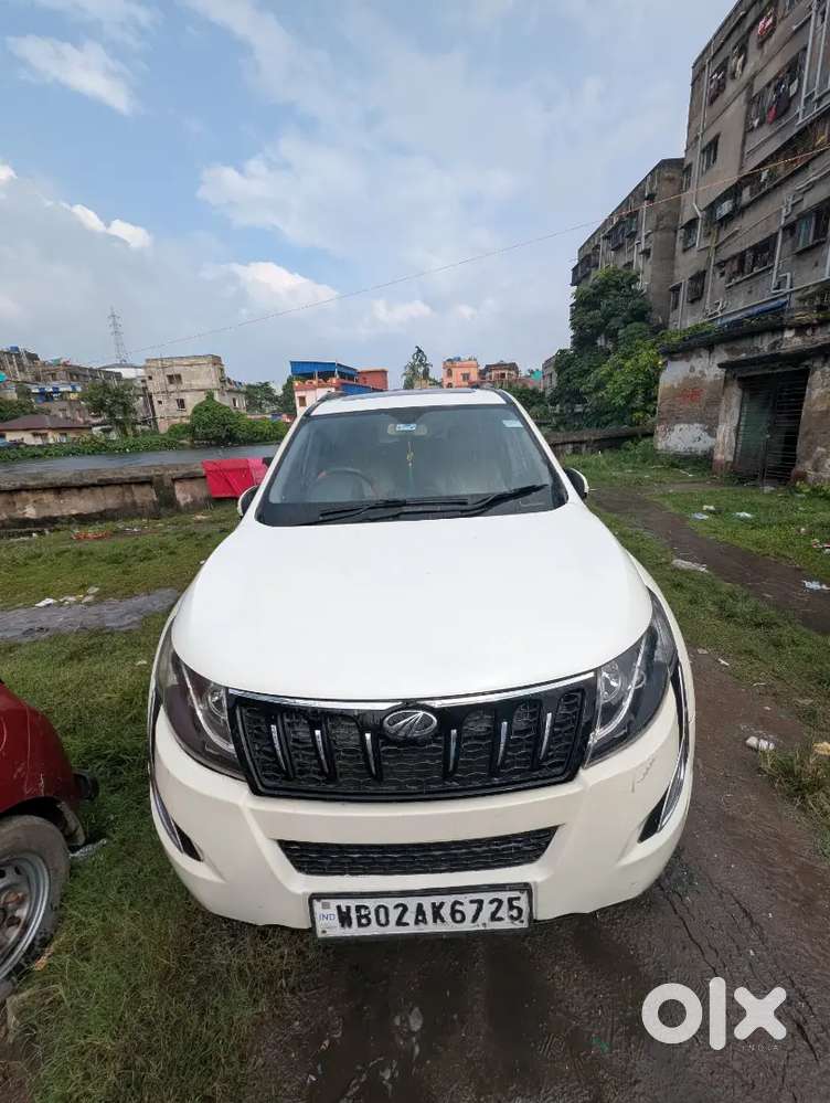 Mahindra XUV500 2017 Diesel 110200 Km Driven