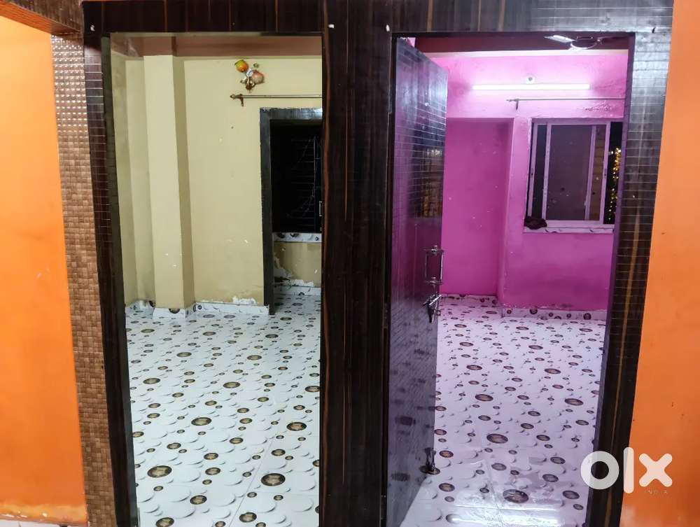 Ready To Move 2BHK Semi-Furnished Flat for Rent Near Tribeno Bus Stop