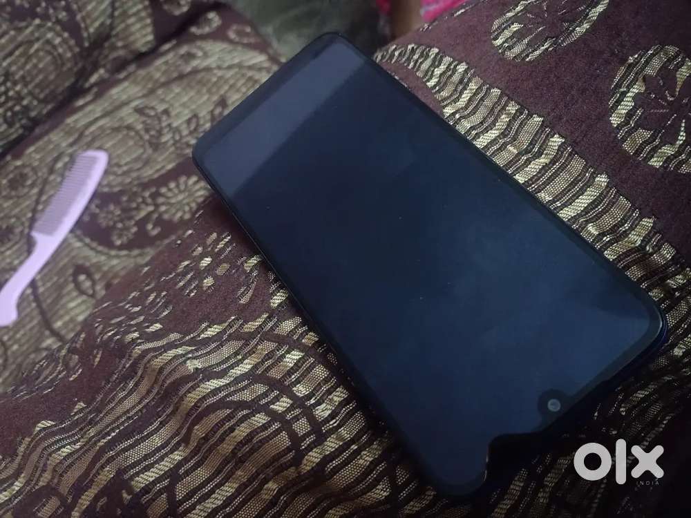 Redmi7 32 gb storage Android phone