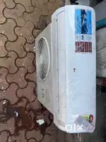 SPLIT AC GOOD CONDITION
