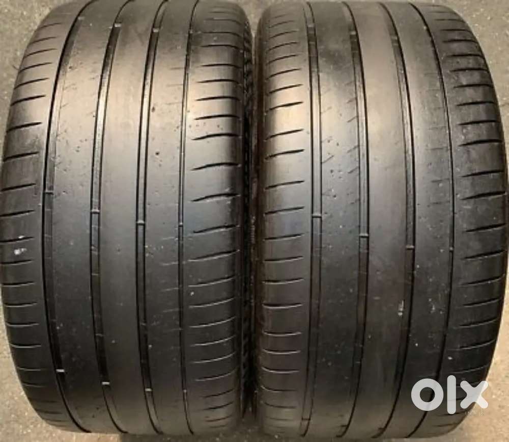 235 40 18 Michelin used 4 tyres.