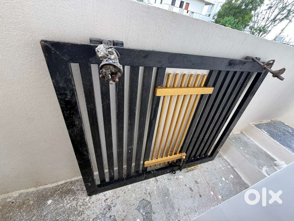Home main gate
