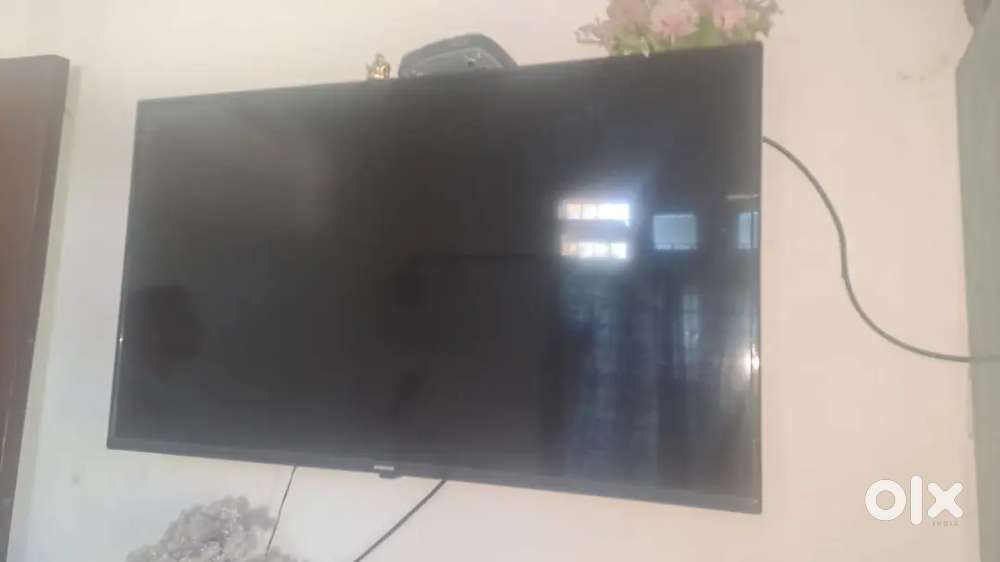 Samsung TV 60 inc
