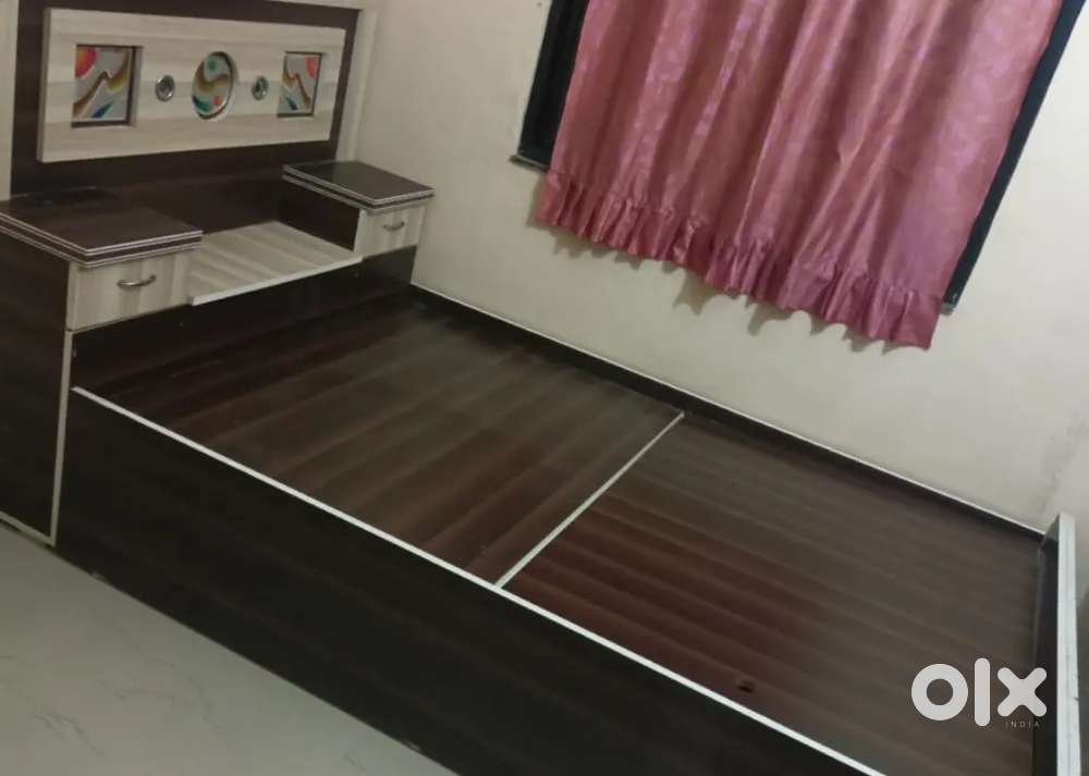 Trolley bed
