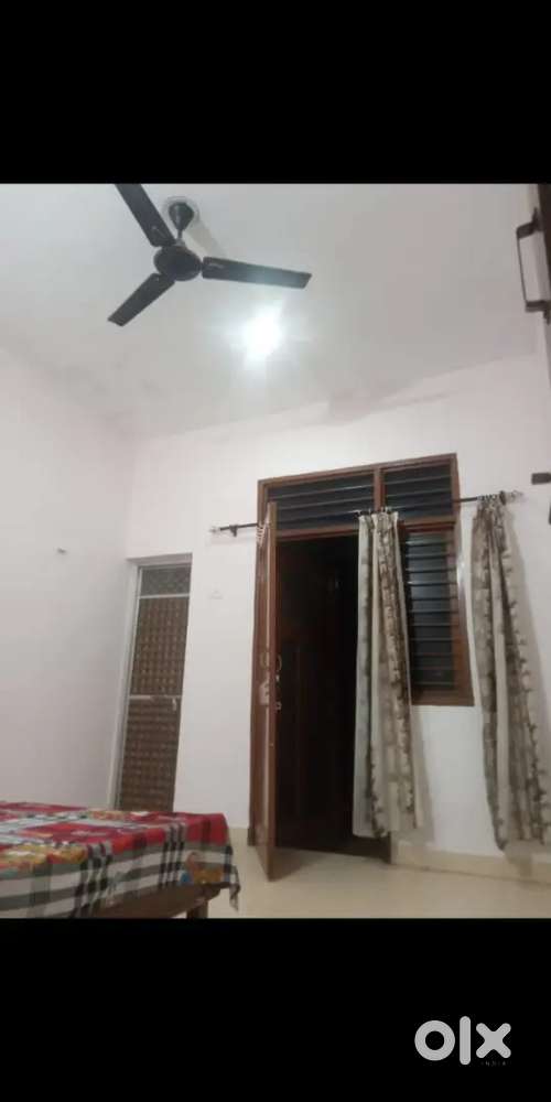 One room set furnished indipendent