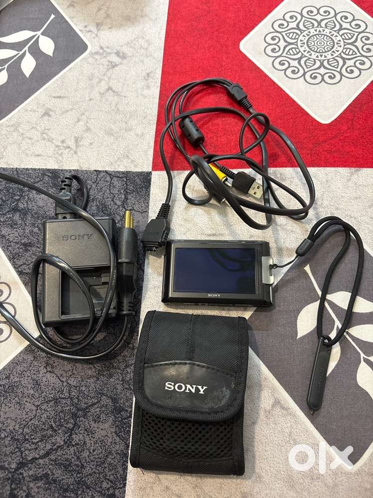 A Sony Cyber-shot DSC-T90 digital camera.