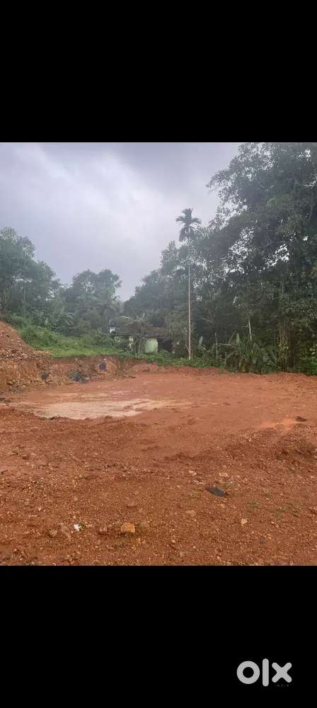 Plot for sale at manarcad