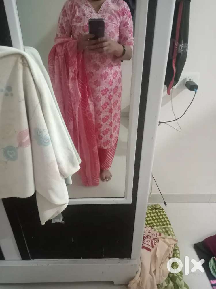 Women dress