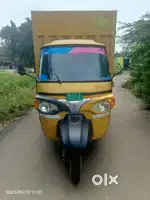 Piaggio Ape EV Auto, E loader Phone.