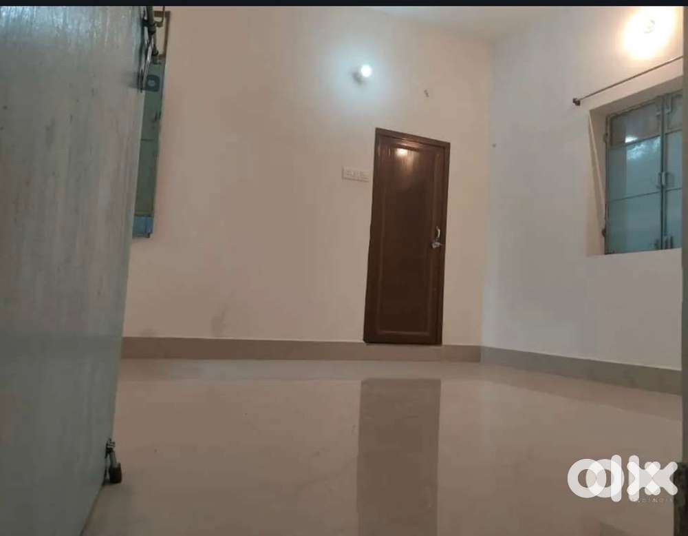 3bhk Flat on ground floor at Professor Colony