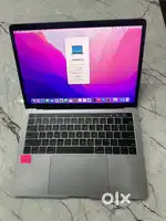 Apple macbook pro core i7, 16gb ram, Touchbar model