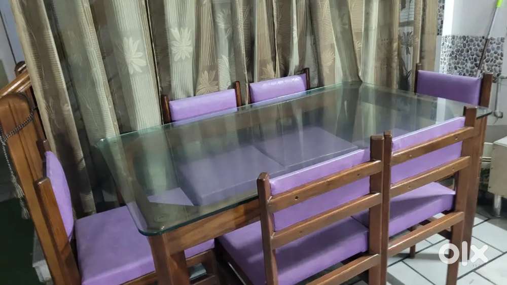 Dining table with chairs