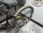 No problem okay conditions new tyre 1 year old. Cycle disk brake 2