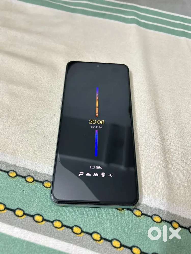 One plus 10 t phone