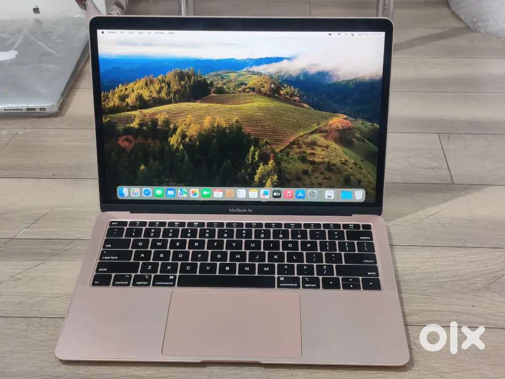 Apple Macbook pro M1 2020 8GB Ram 256GB SSD GADGETZONE