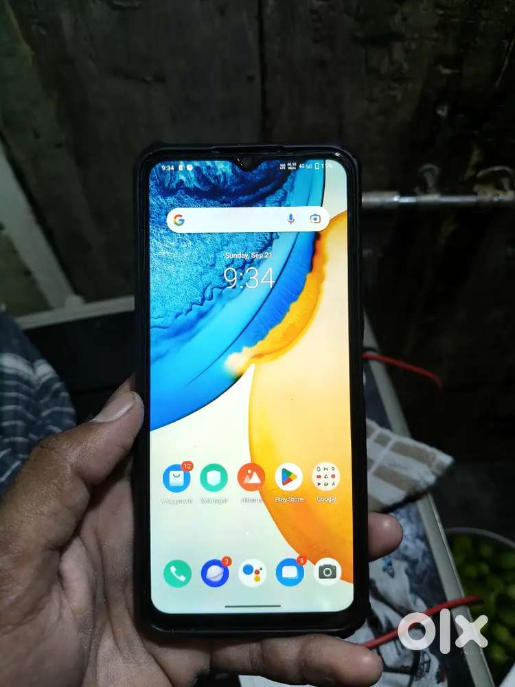 iQOO z3 5G 6/128GB good condition