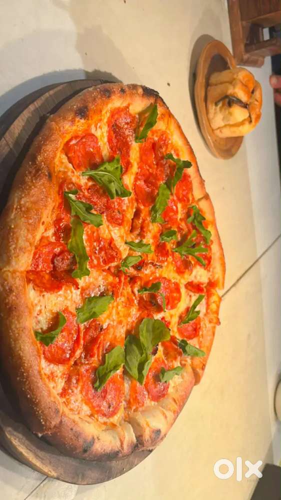 I'm chef so I'm making Neapolitan pizza and thin crust too