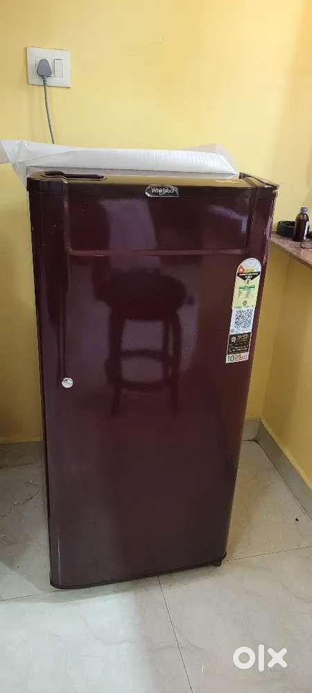 WHIRLPOOL GENIUS REFRIGERATOR 180 LTRS